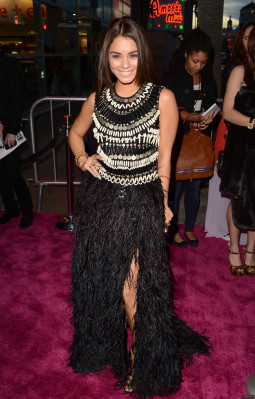 Vanessa Hudgens pic #585573
